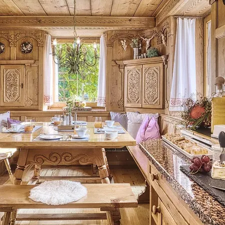 Girlinggut Schlafen Starten Salzburg * Эликсхаузен