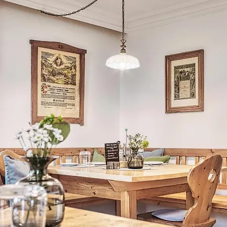 ホームステイ Girlinggut Schlafen Starten Salzburg エリックスハウゼン