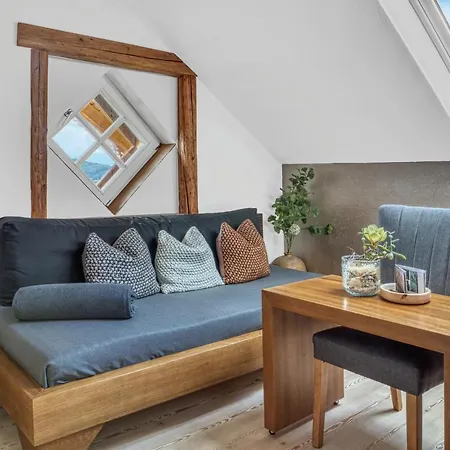 ホームステイ Girlinggut Schlafen Starten Salzburg エリックスハウゼン